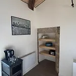 Le Logis Du Petit Lay