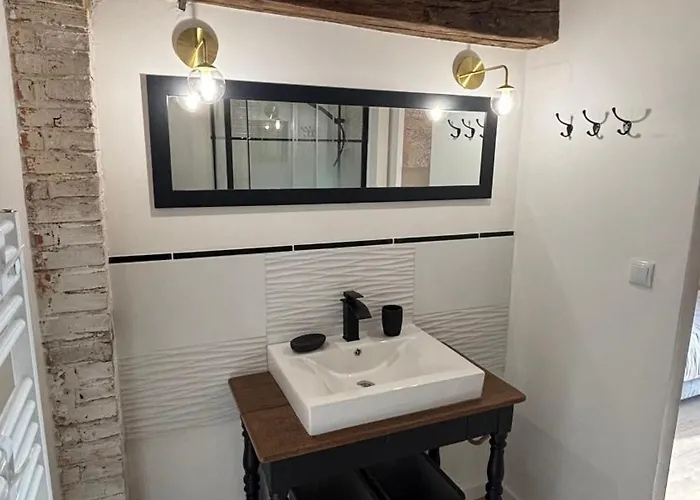 Couette-café Le Logis Du Petit Lay