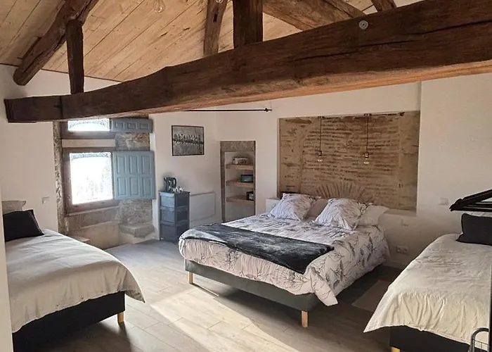 Couette-café Le Logis Du Petit Lay