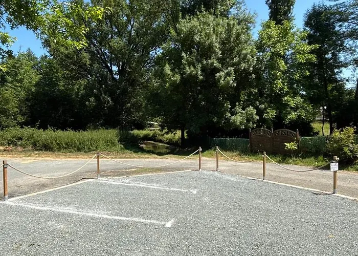 Le Logis Du Petit Lay