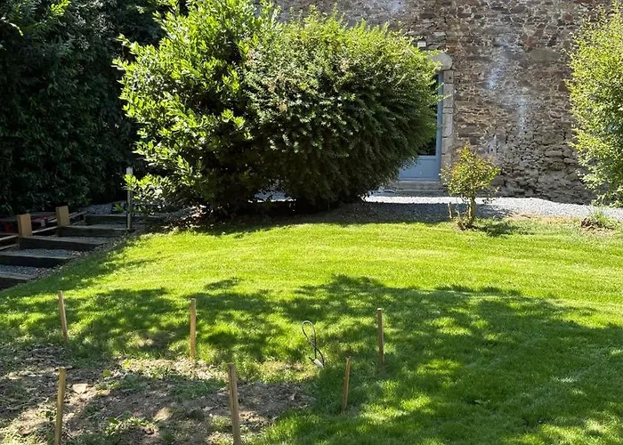 Le Logis Du Petit Lay